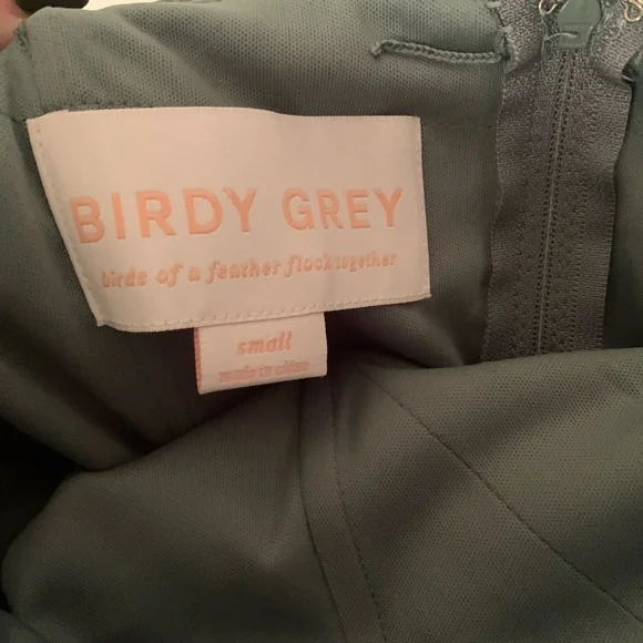 Grace Convertible Dress - Picture 4 of 5